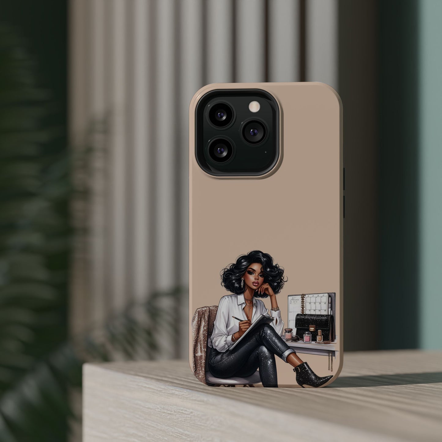 Boss Babe Glitzy MagSafe iPhone® Case