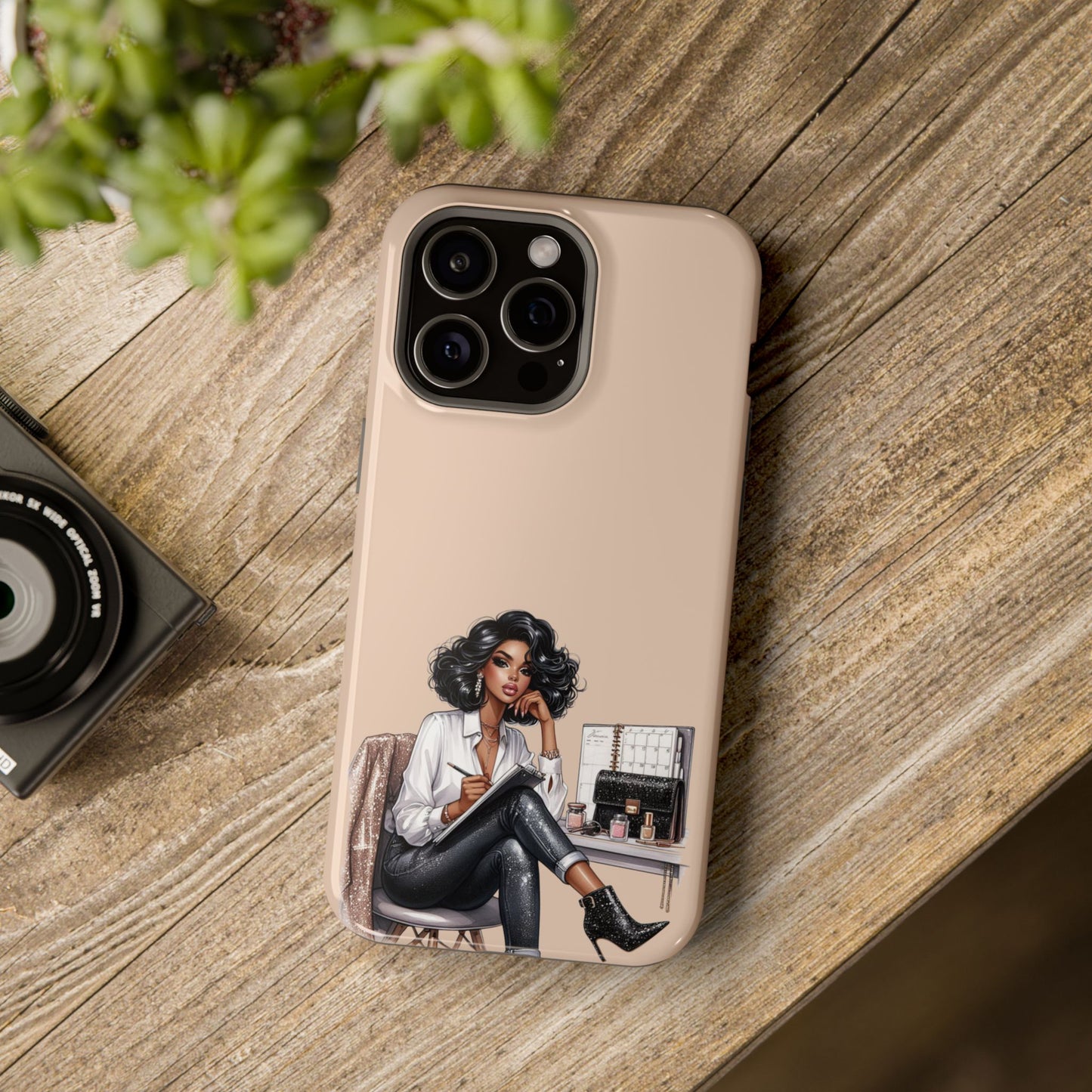 Boss Babe Glitzy MagSafe iPhone® Case